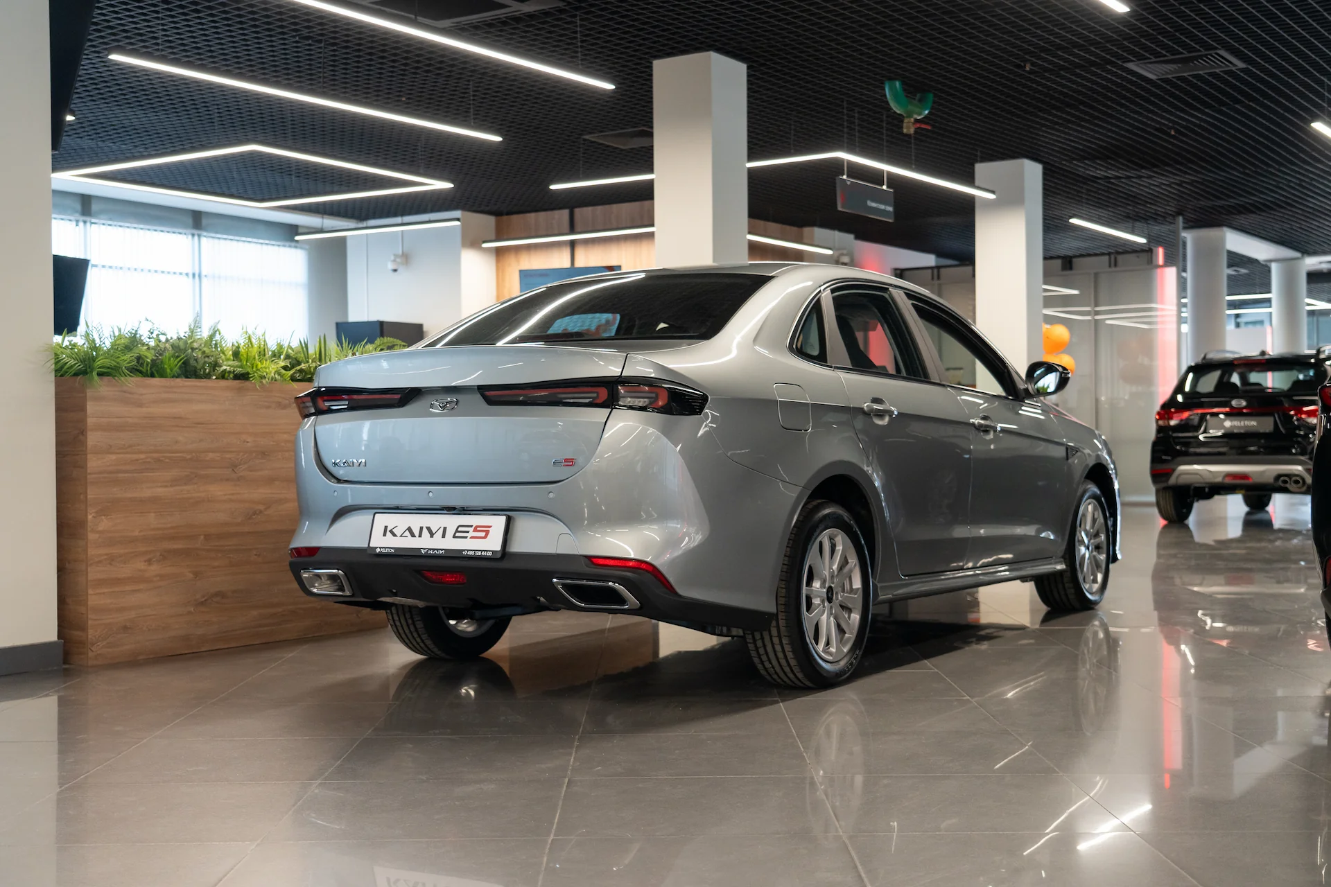 Автосалон PELETON